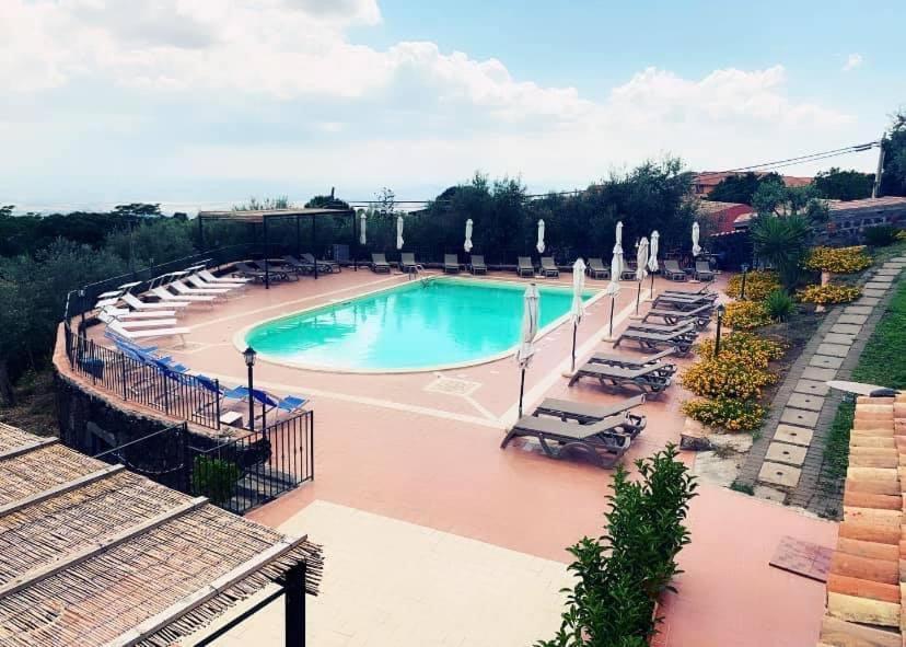 Ragalna Villa Casina Dell'Etna المظهر الخارجي الصورة