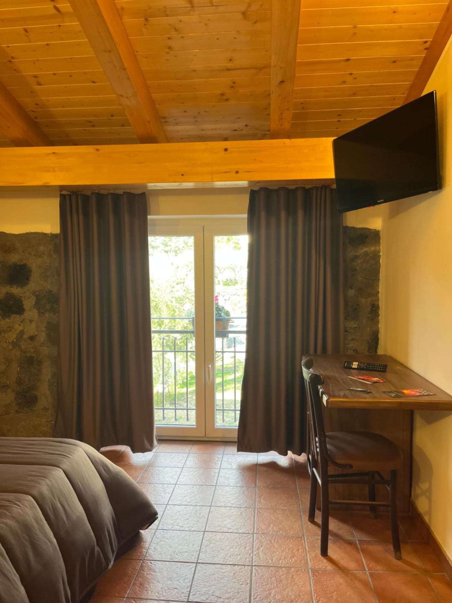 Ragalna Villa Casina Dell'Etna المظهر الخارجي الصورة